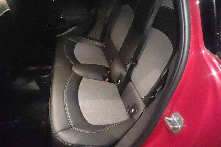 Used MINI 2018 1.5T COOPER Classic Edition Five-Door Version Left Rear Seat