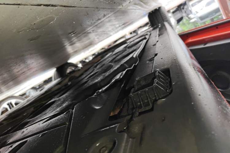 Used MINI 2018 1.5T ONE Five-Door Edition Left Side Sill