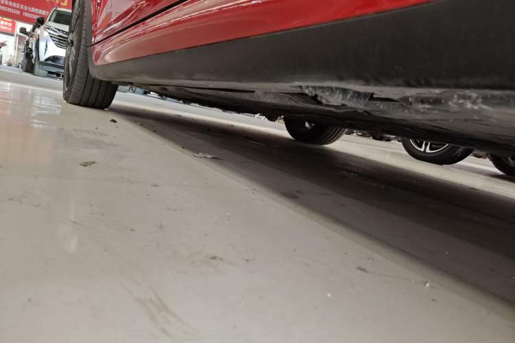 Used MINI 2018 1.5T COOPER Racing Edition Five-Door Version Left Side Sill