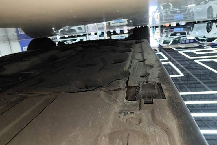 Used MINI 2018 1.5T ONE Left Side Sill