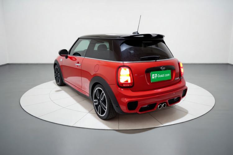 Used MINI 2018 2.0T COOPER S Racing Driver Rear Left 45 Deg