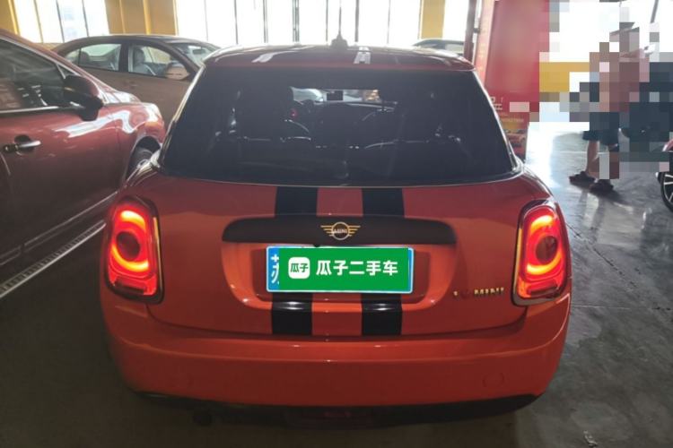 Used MINI 2018 1.5T ONE Five-Door Edition Rear