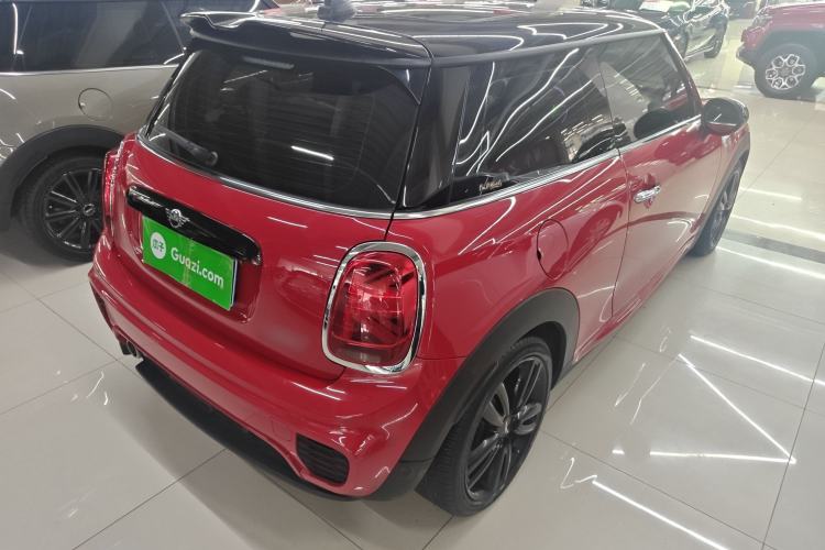 Used MINI 2018 1.5T COOPER Racing Driver Rear Right 45 Deg