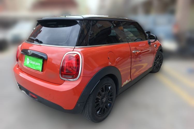 Used MINI 2018 1.5T COOPER Classic Edition Rear Right 45 Deg