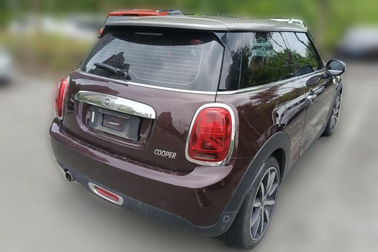 Used MINI 2018 1.5T COOPER Classic Edition Rear Right 45 Deg