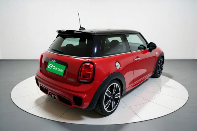 Used MINI 2018 2.0T COOPER S Racing Driver Rear Right 45 Deg