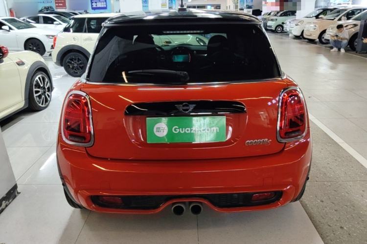 Used MINI 2018 2.0T COOPER S Classic Edition Rear
