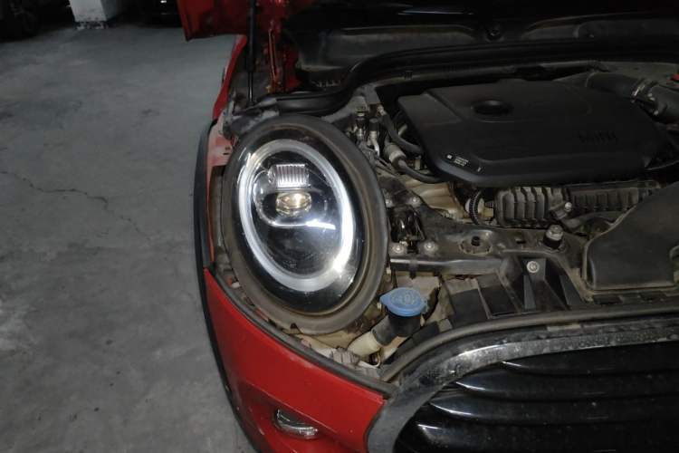 Used MINI 2018 1.5T COOPER Classic Edition Right Front Headlight