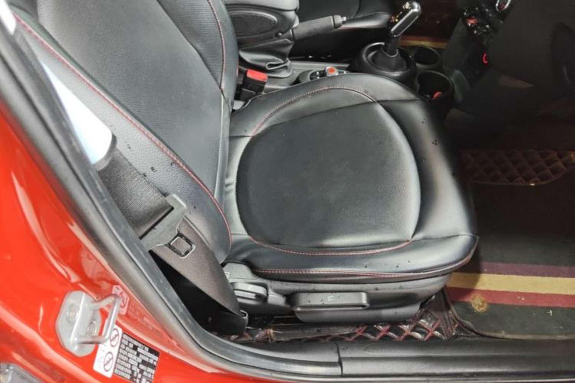 Used MINI 2018 1.5T ONE Five-Door Edition Right Front Seat