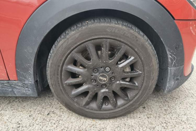 Used MINI 2018 1.5T ONE PLUS Right Front Wheel Hub