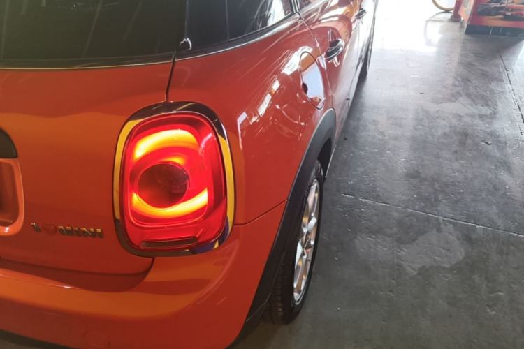 Used MINI 2018 1.5T ONE Five-Door Edition Right Rear Taillight
