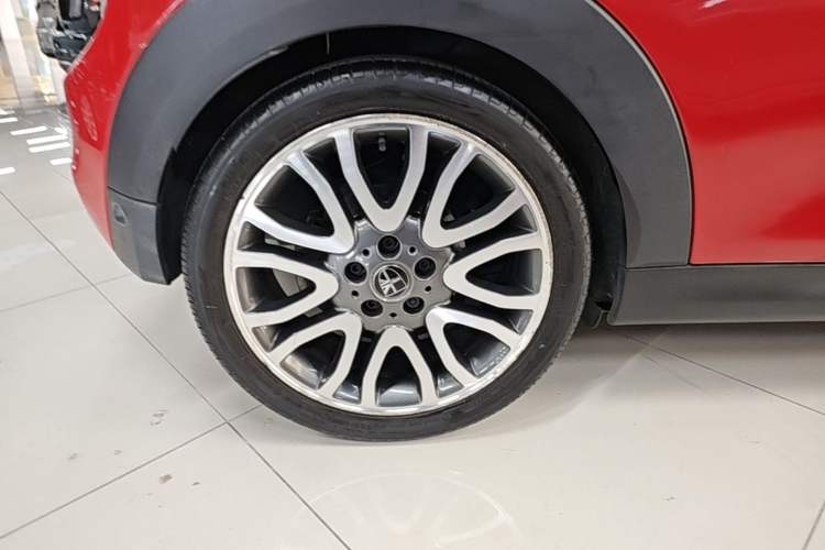 Used MINI 2018 2.0T COOPER S Artist Right Rear Wheel Hub