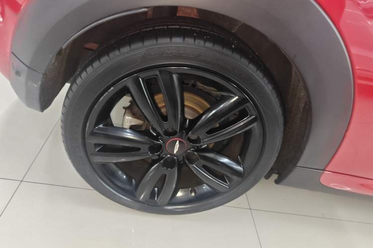 Used MINI 2018 1.5T COOPER Racing Driver Right Rear Wheel Hub