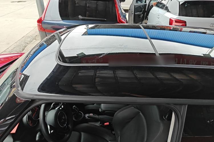 Used MINI 2018 1.5T COOPER Artist Roof