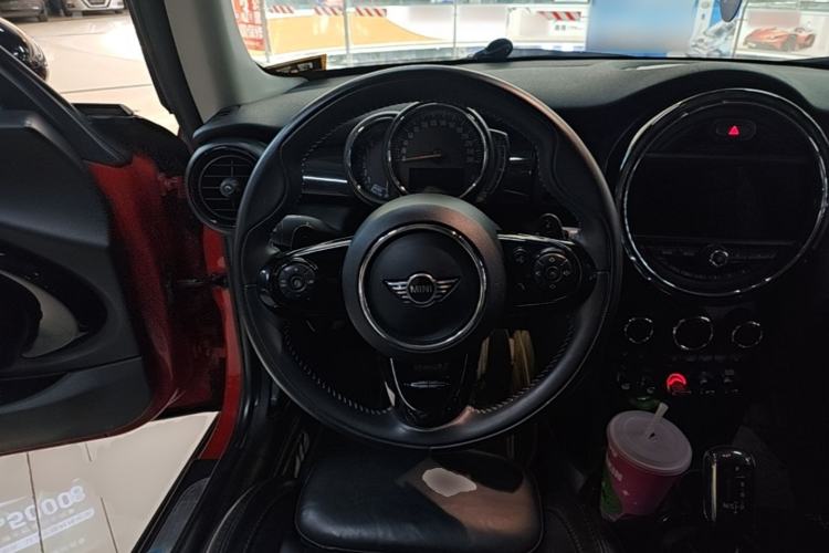Used MINI 2018 2.0T COOPER S Artist Steering Wheel