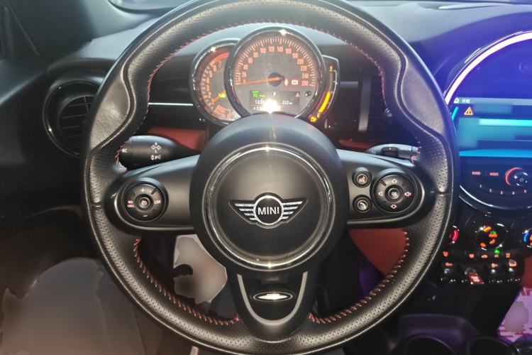 Used MINI 2018 1.5T COOPER Racing Driver Steering Wheel