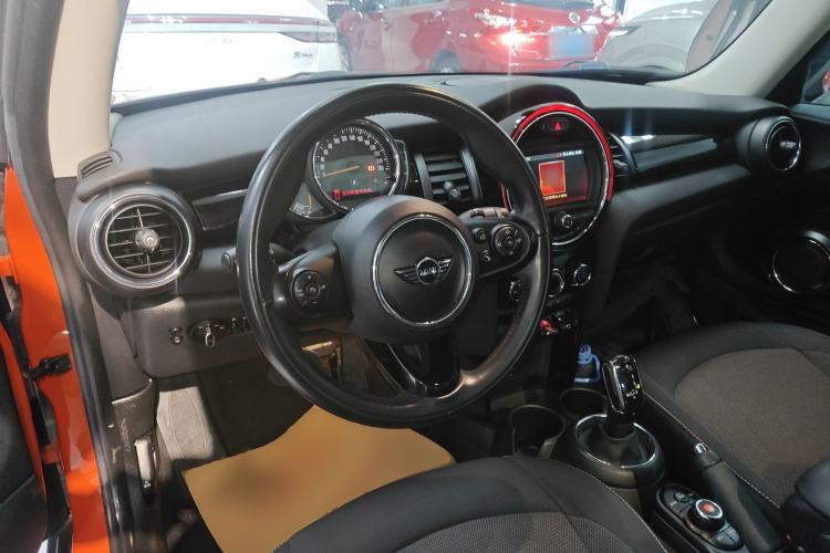 Used MINI 2018 1.5T ONE PLUS Steering Wheel