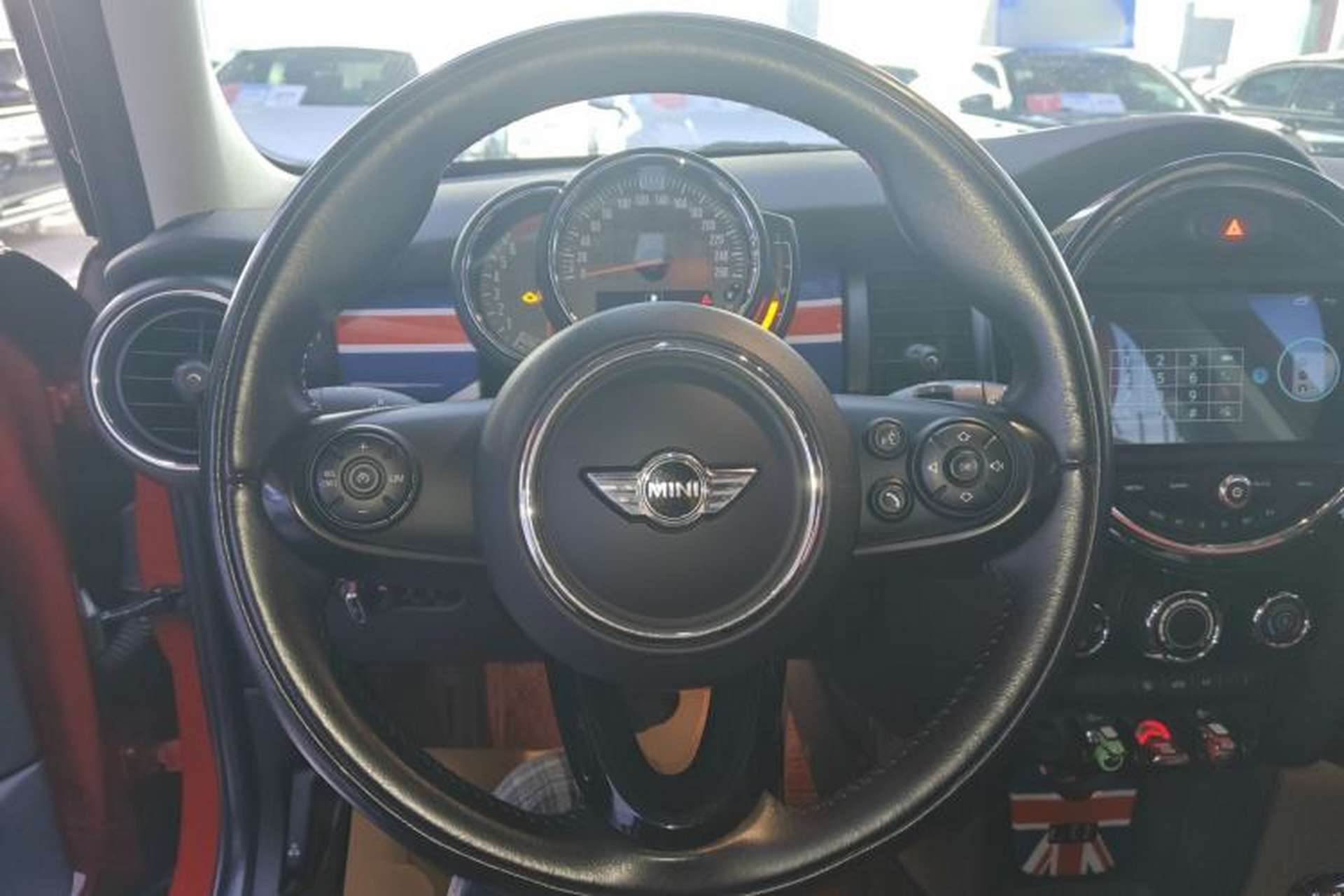Used MINI 2018 1.5T ONE PLUS Five-Door Edition Steering Wheel