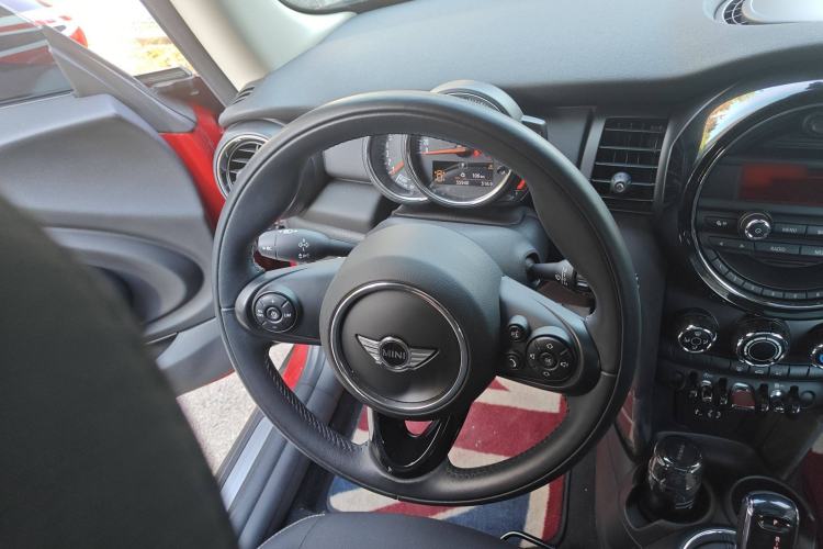 Used MINI 2018 1.5T ONE PLUS Steering Wheel