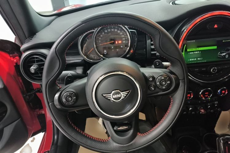Used MINI 2018 2.0T COOPER S Racing Edition 5-door model Steering Wheel