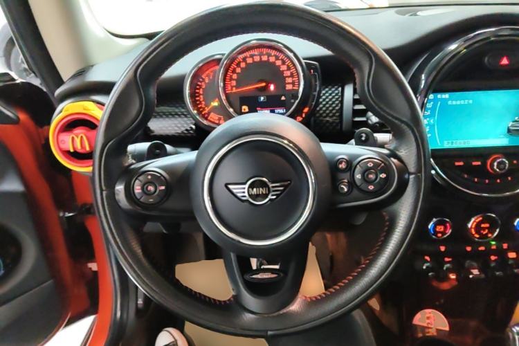 Used MINI 2018 2.0T COOPER S Classic Edition Steering Wheel