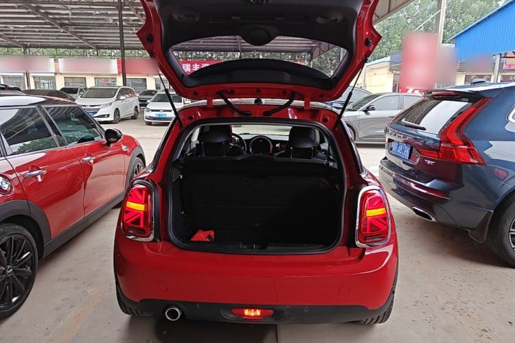 Used MINI 2018 1.5T COOPER Artist Trunk