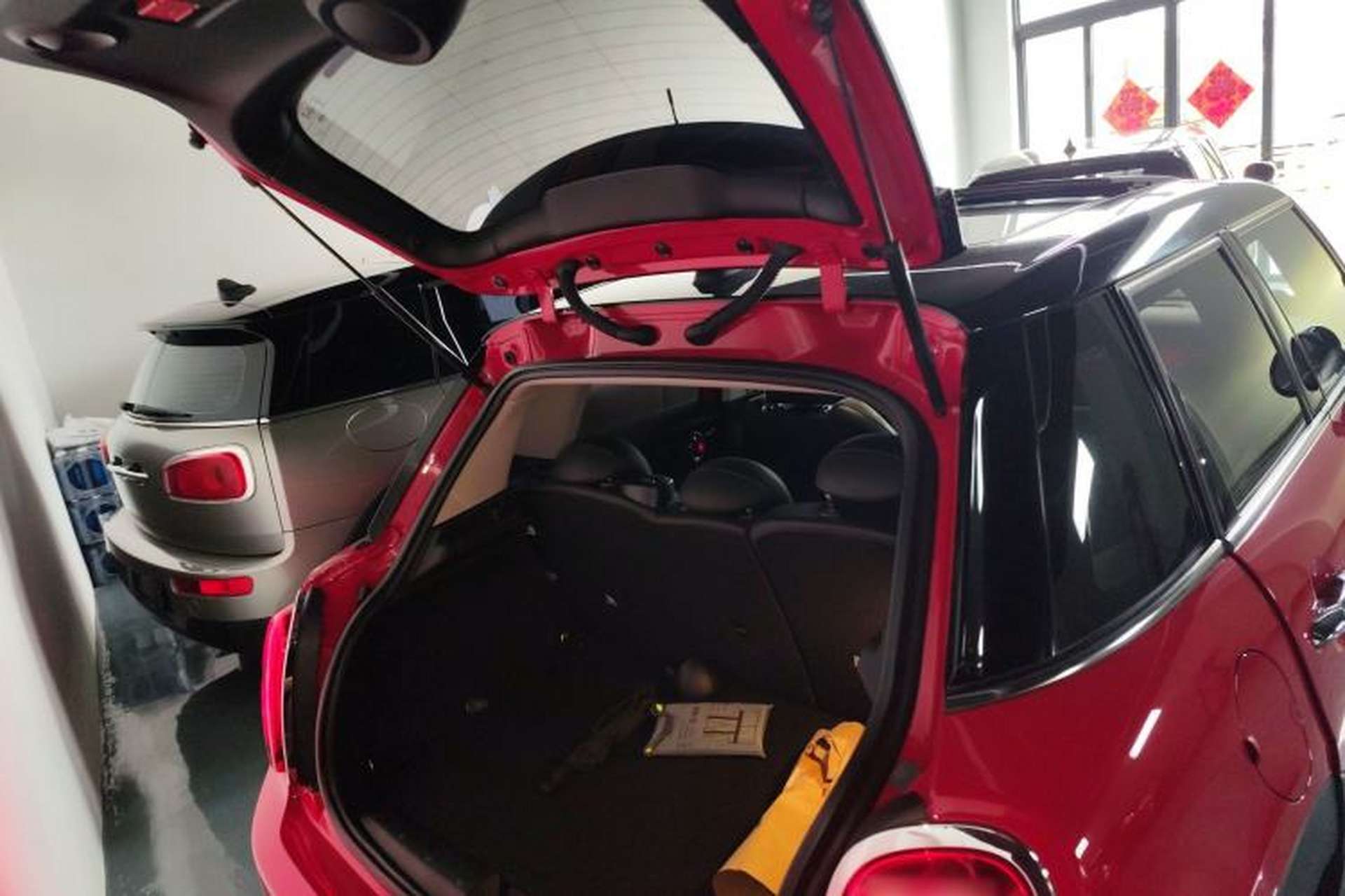 Used MINI 2018 1.5T COOPER Artist Five-Door Edition Trunk
