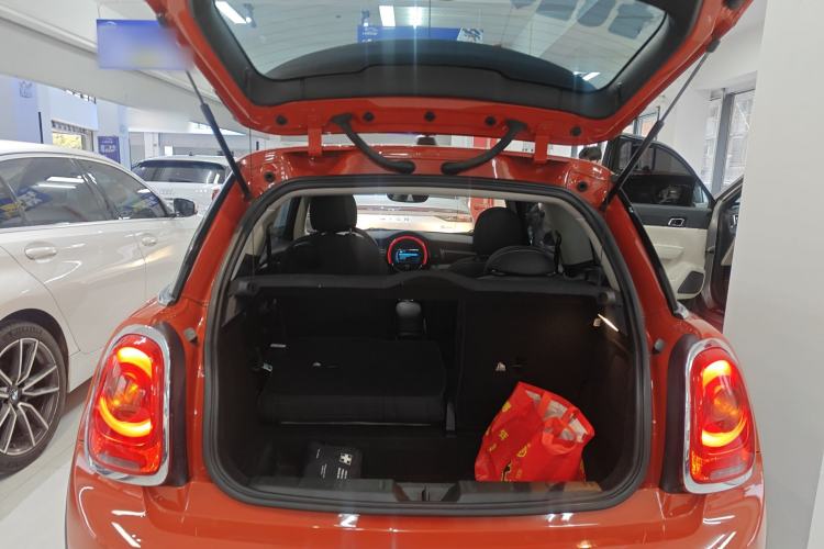 Used MINI 2018 1.5T ONE PLUS Trunk