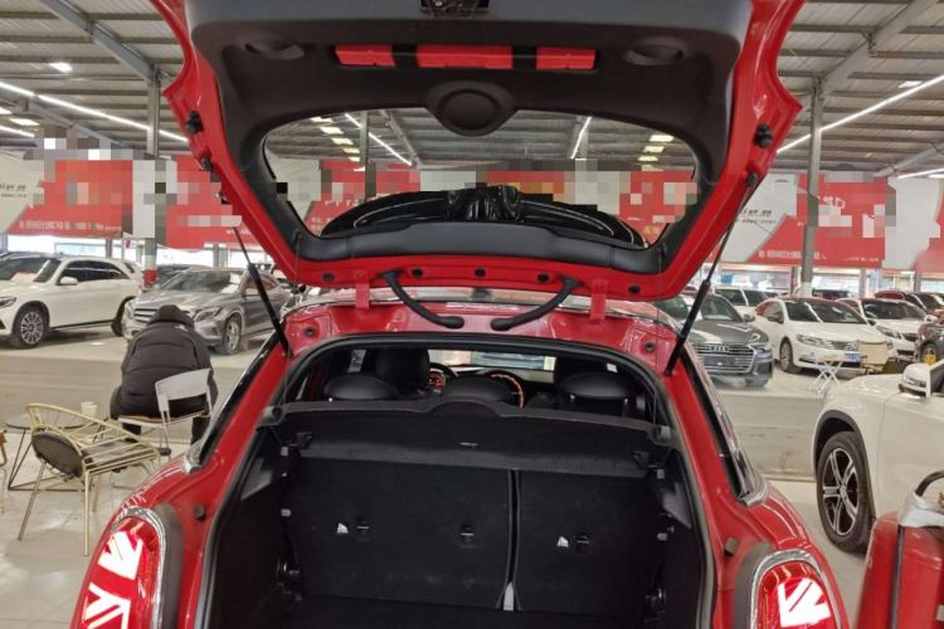 Used MINI 2018 1.5T COOPER Racing Edition Five-Door Version Trunk