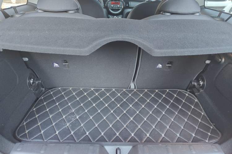 Used MINI 2018 1.5T ONE PLUS Trunk