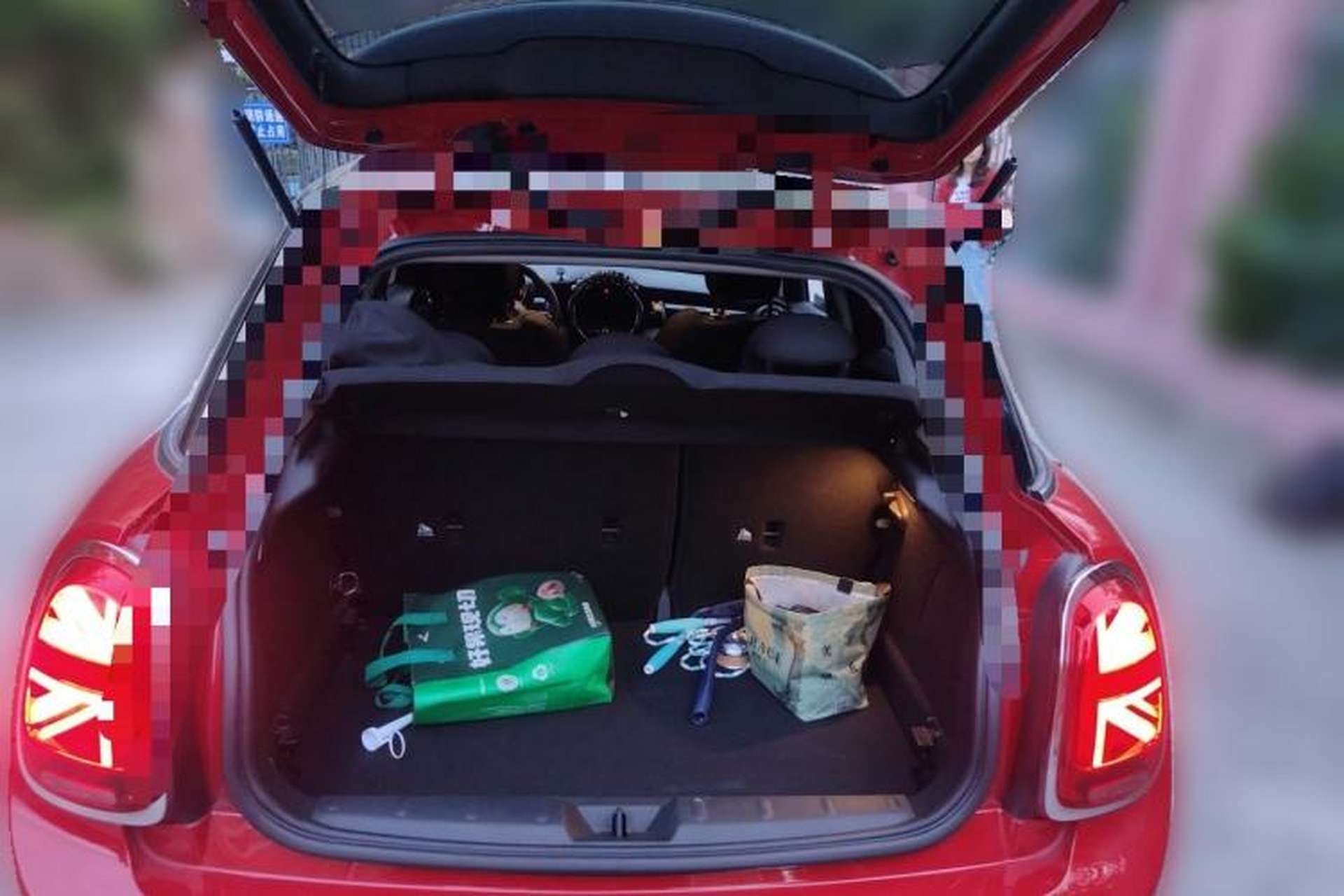 Used MINI 2018 1.5T COOPER Classic Edition Five-Door Version Trunk