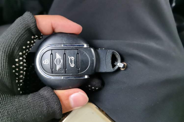 Used MINI 2018 1.5T ONE PLUS Five-Door Edition Vehicle Key