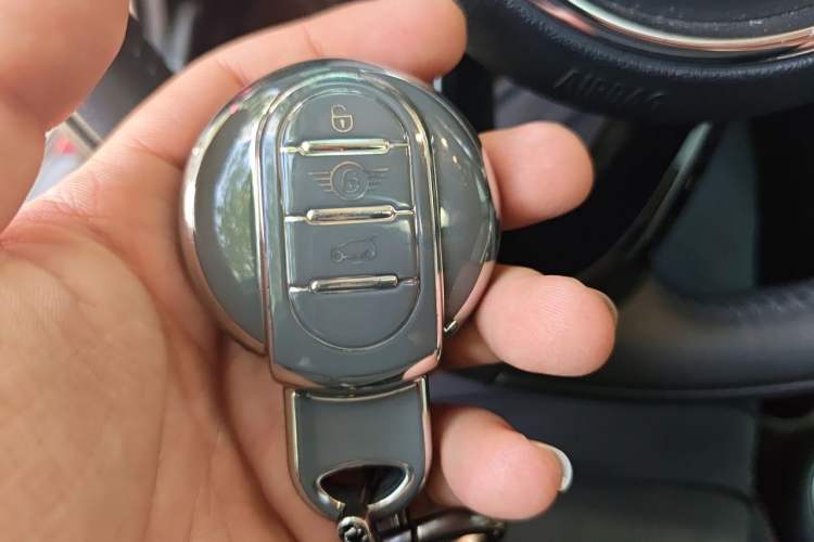 Used MINI 2018 1.5T ONE PLUS Five-Door Edition Vehicle Key