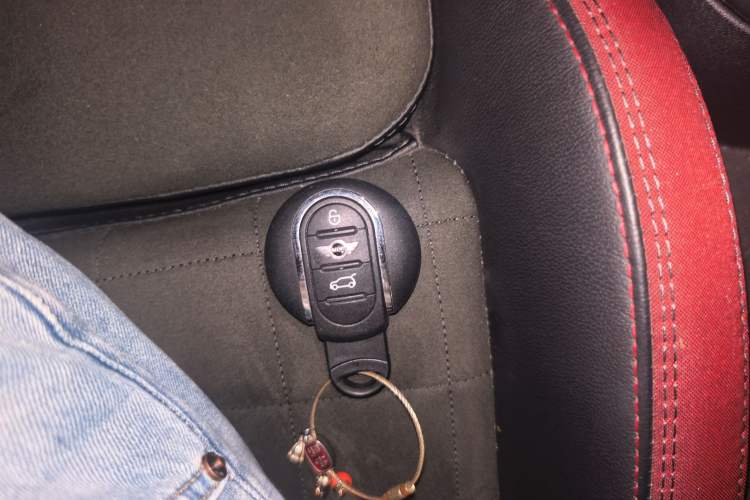 Used MINI 2018 2.0T COOPER S Racing Driver Vehicle Key
