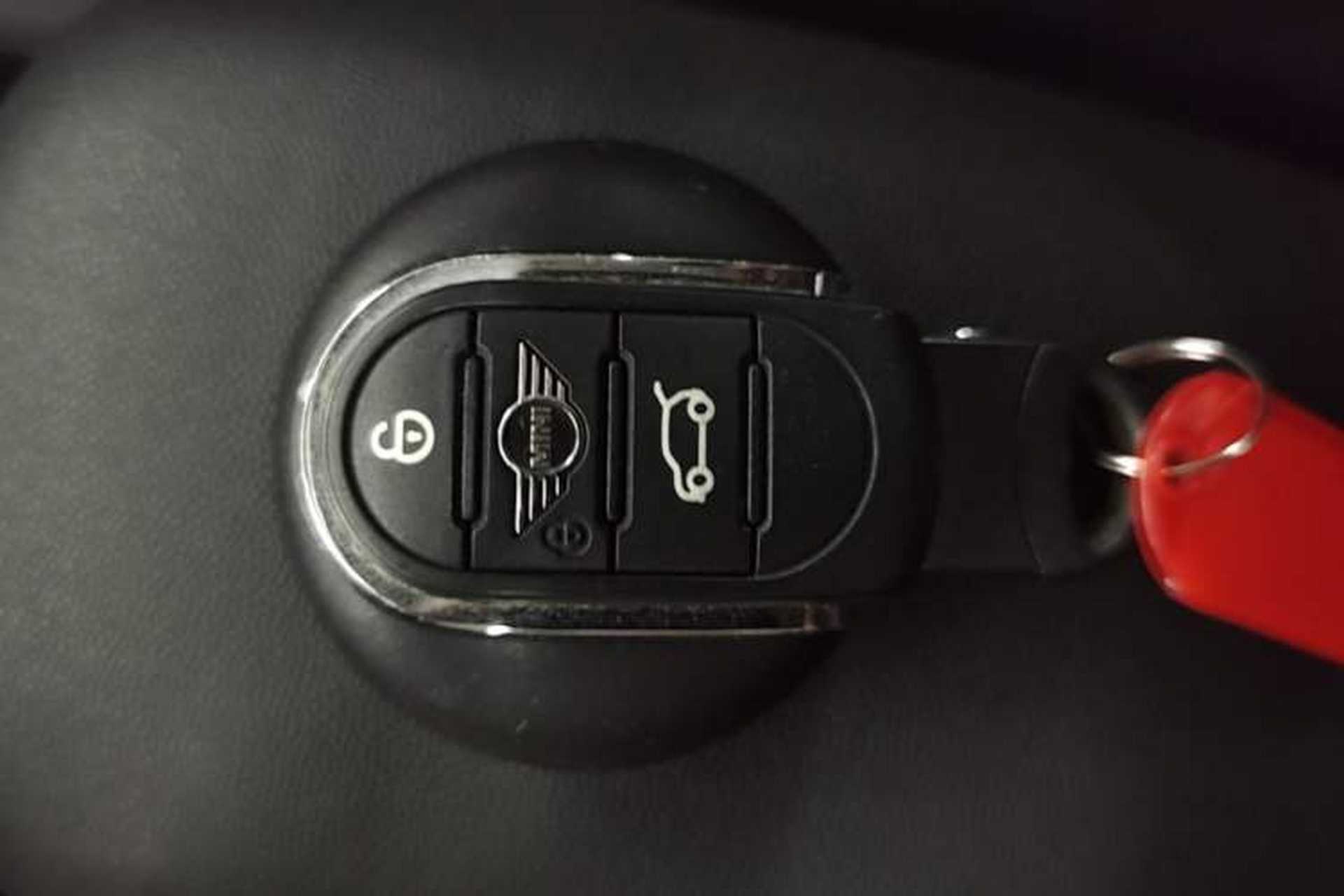 Used MINI 2018 2.0T COOPER S Artist Five-Door Edition Vehicle Key