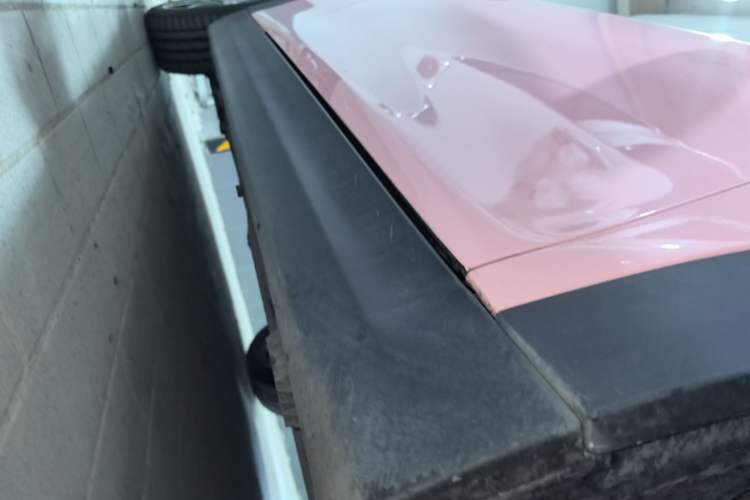 Used MINI 2018 1.5T COOPER CABRIO Artist Right Side Sill