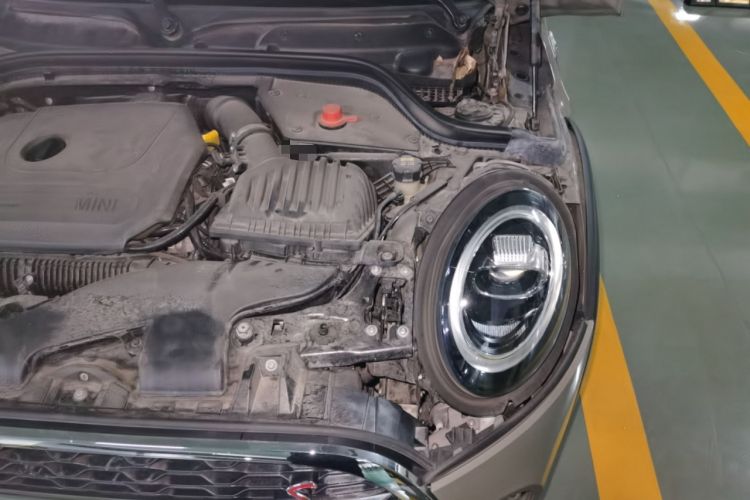Used MINI 2018 2.0T COOPER S Classic Edition Five-Door Version Engine Bay Left