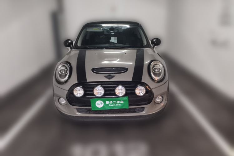 Used MINI 2018 1.5T COOPER Classic Edition Front