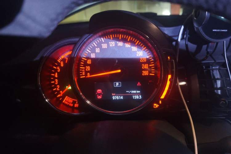 Used MINI 2018 1.5T COOPER Classic Edition Instrument Cluster