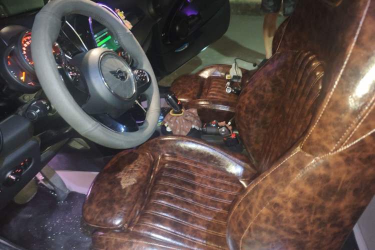 Used MINI 2018 1.5T COOPER Classic Edition Left Front Seat