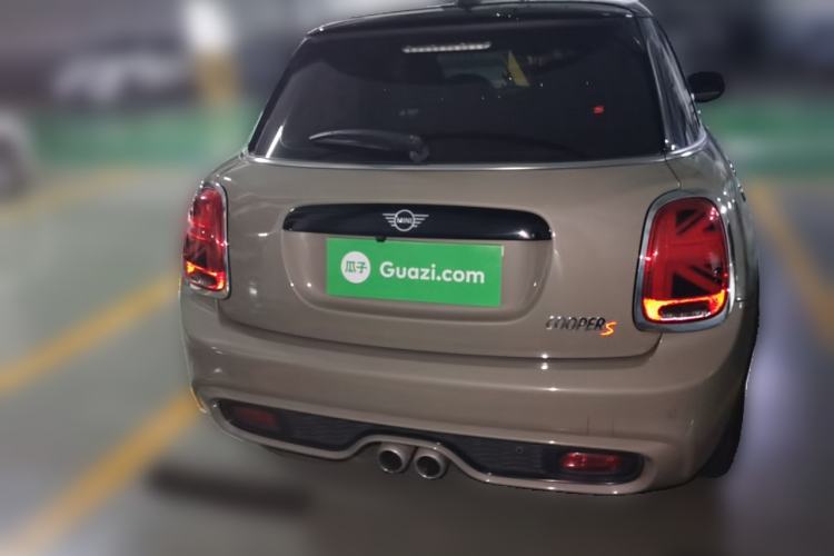 Used MINI 2018 2.0T COOPER S Classic Edition Five-Door Version Rear