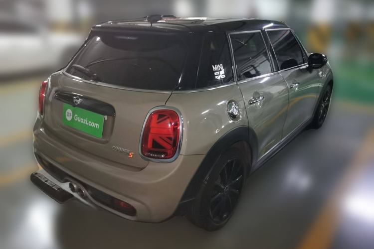 Used MINI 2018 2.0T COOPER S Classic Edition Five-Door Version Rear Right 45 Deg