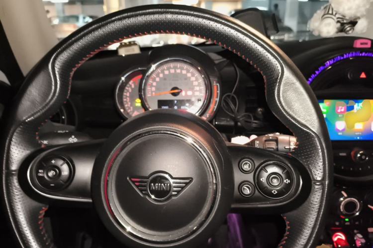 Used MINI 2018 1.5T COOPER Classic Edition Steering Wheel