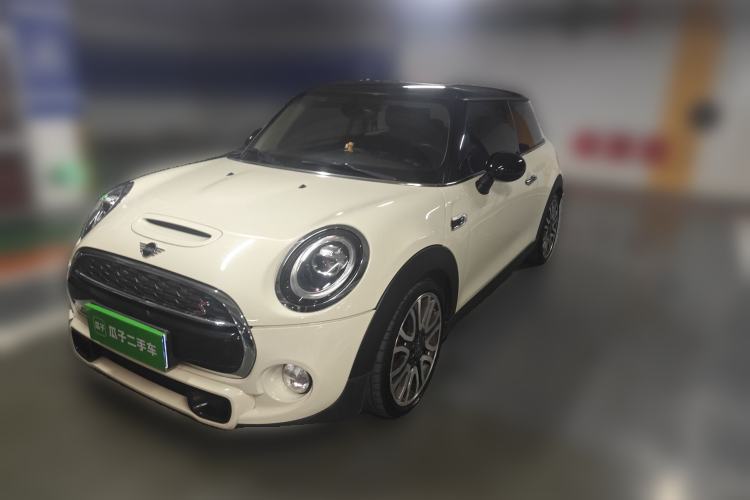 Used MINI 2018 2.0T COOPER S Artist Guazi used car, China used car export, Used car for sale, Used  cars, Cheapest cars for sale