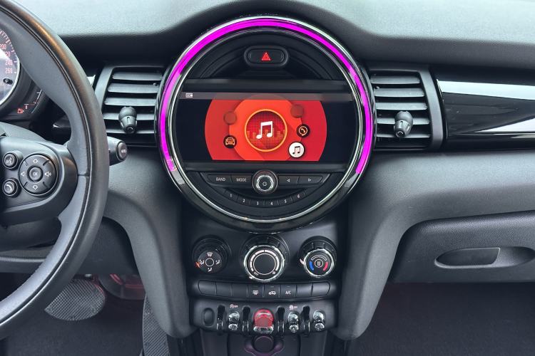 Used MINI 2018 1.5T COOPER Classic Edition Audio And AC Panel