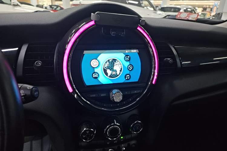 Used MINI 2018 1.5T ONE PLUS Audio And AC Panel