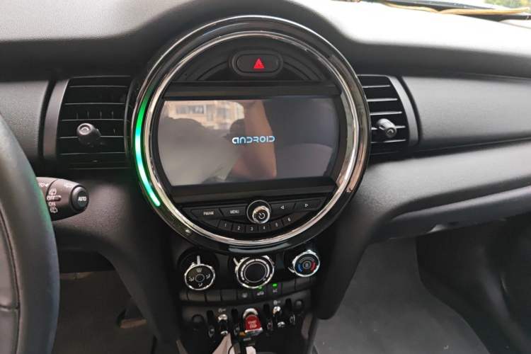 Used MINI 2018 1.5T ONE PLUS Audio And AC Panel