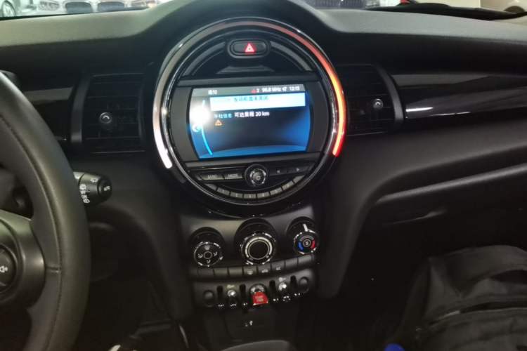 Used MINI 2018 1.5T ONE PLUS Audio And AC Panel