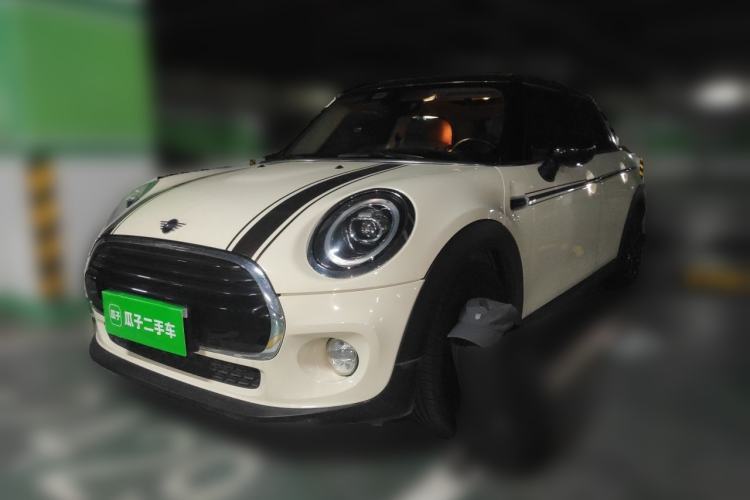 Used MINI 2018 1.5T COOPER Classic Edition Five-Door Version Guazi used car, China used car export, Used car for sale, Used  cars, Cheapest cars for sale