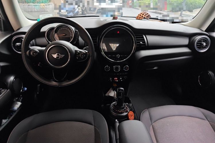 Used MINI 2018 1.5T ONE PLUS Center Console